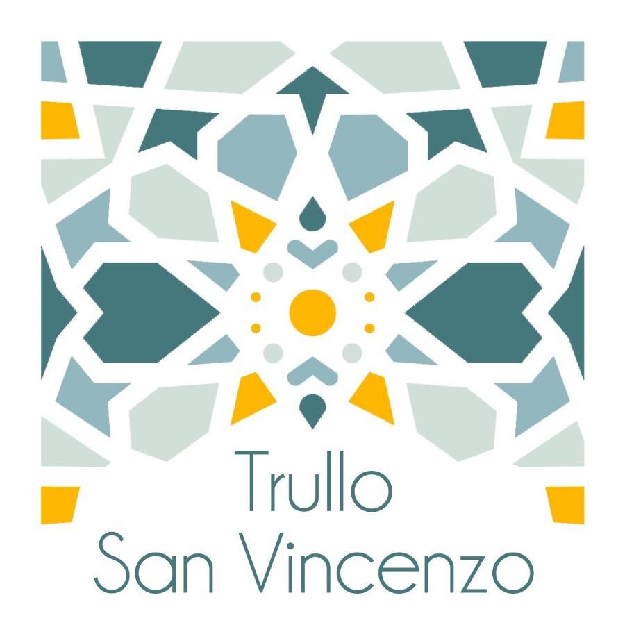 Trullo San Vincenzo Con Piscina Hotel Монополи Екстериор снимка