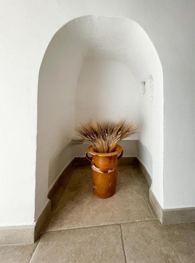 Trullo San Vincenzo Con Piscina Hotel Монополи Екстериор снимка