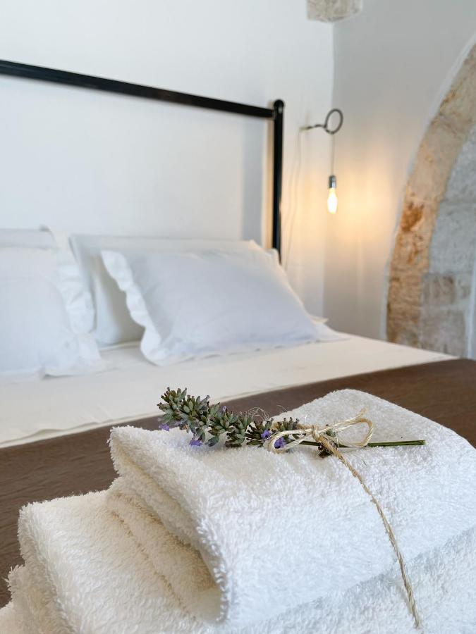 Trullo San Vincenzo Con Piscina Hotel Монополи Екстериор снимка