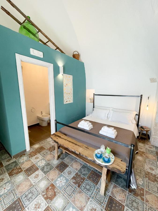 Trullo San Vincenzo Con Piscina Hotel Монополи Екстериор снимка